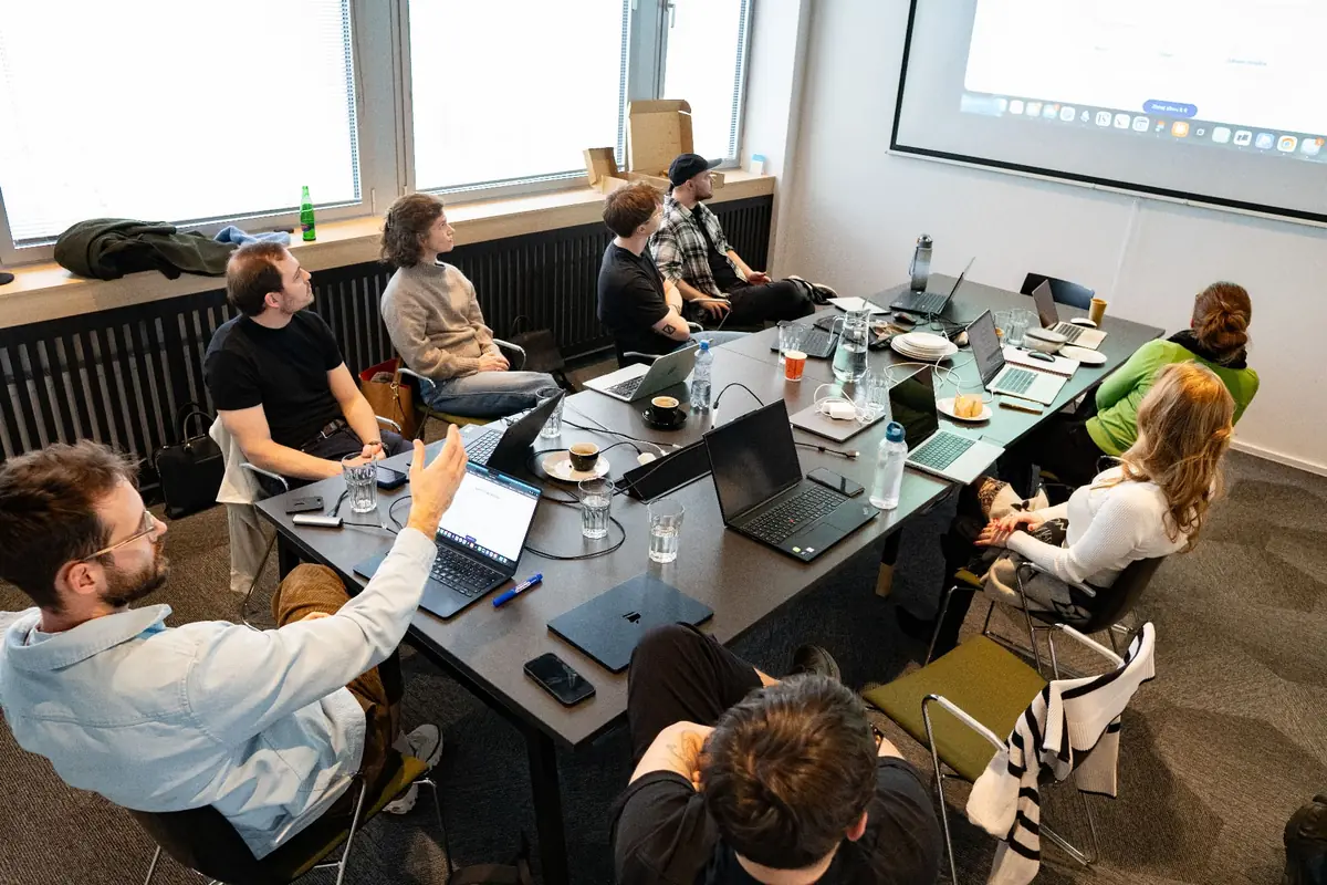 Workshop pre firemný tím, diskusia pri stole